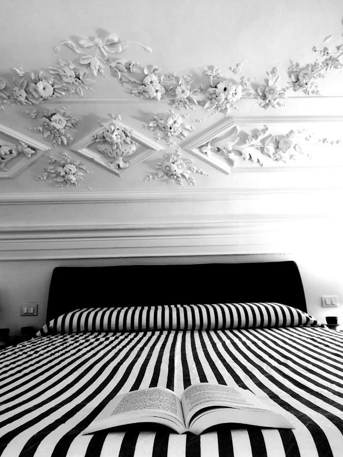 Suite Il Letto Sotto Il Tetto CTA Exterior foto
