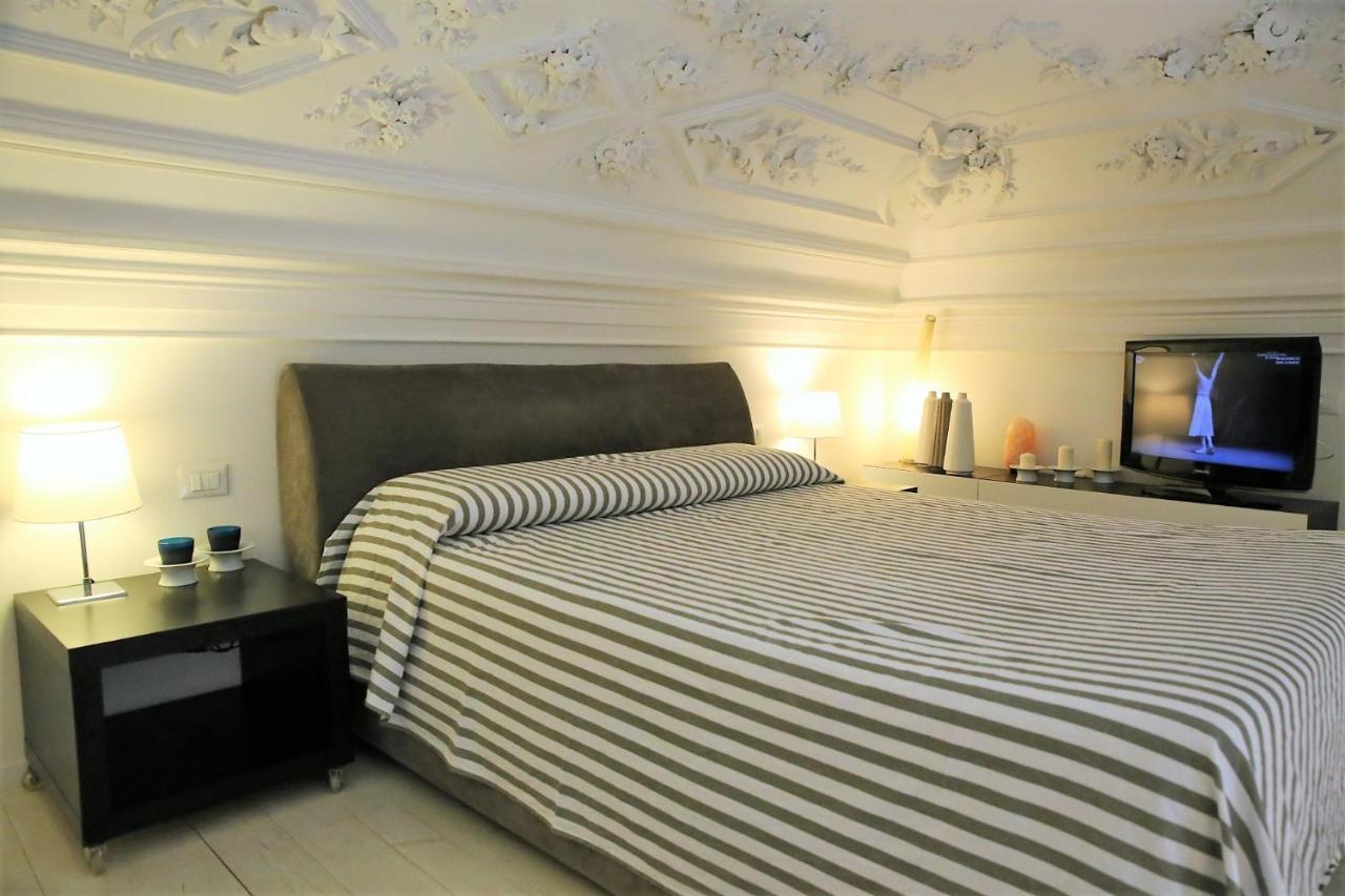 Suite Il Letto Sotto Il Tetto CTA Exterior foto