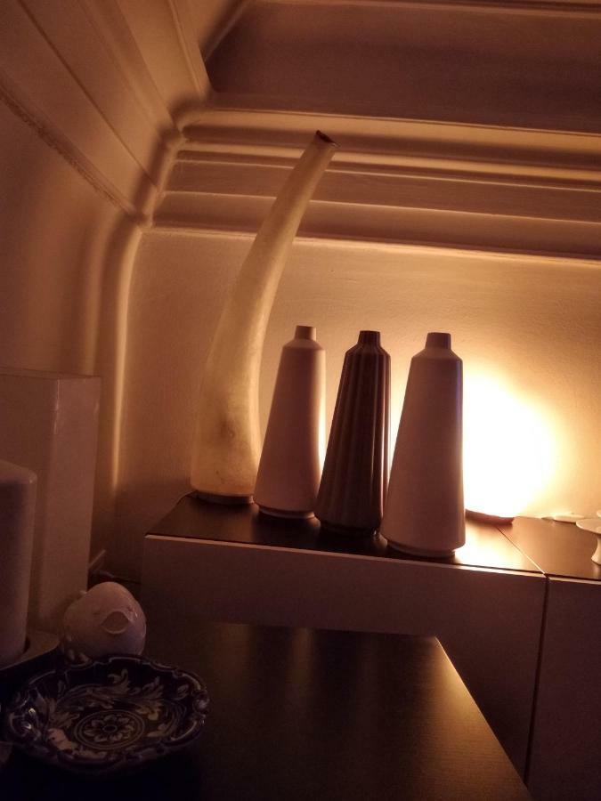 Suite Il Letto Sotto Il Tetto CTA Exterior foto