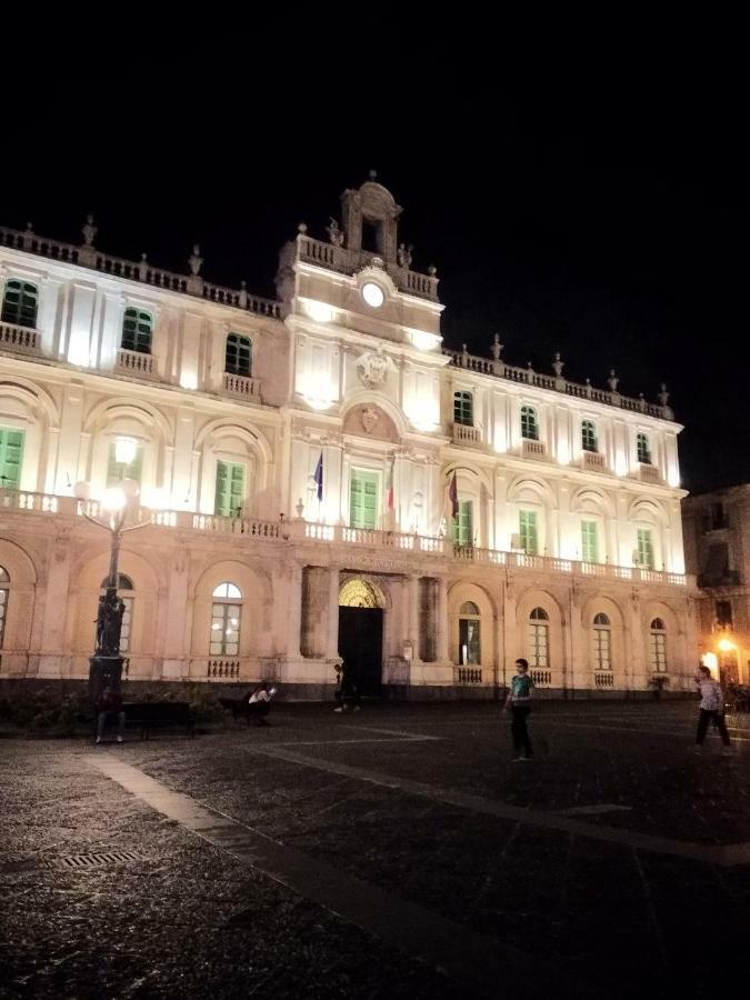 Suite Il Letto Sotto Il Tetto CTA Exterior foto