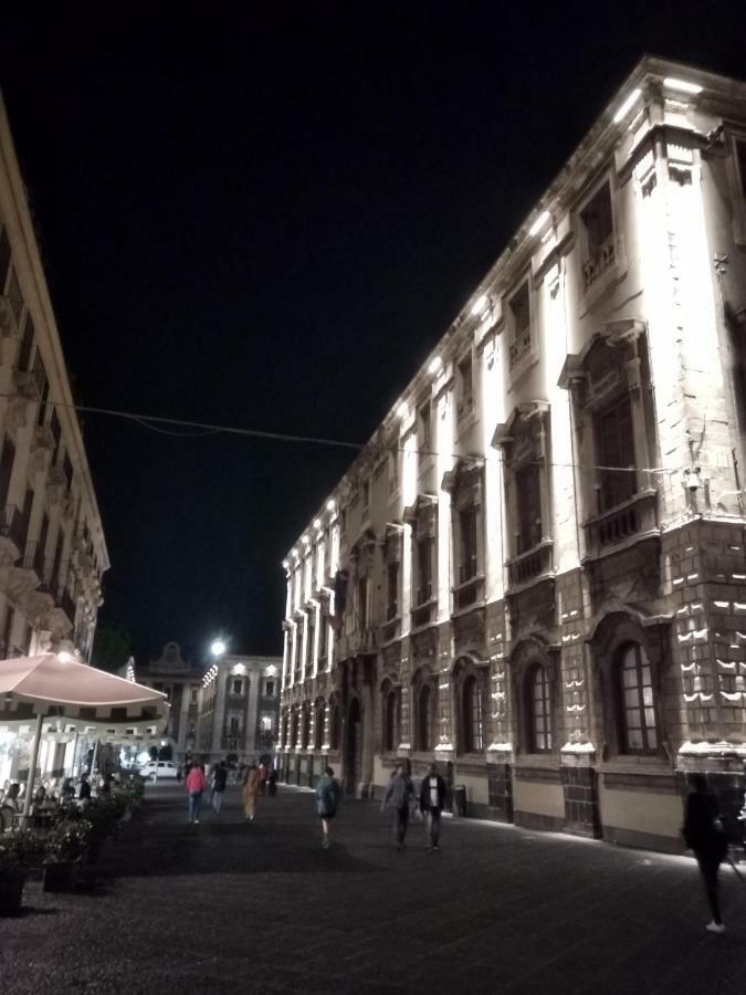 Suite Il Letto Sotto Il Tetto CTA Exterior foto
